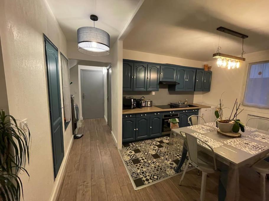 Bel Appartement Dans Residence Cheminee /Jardin 뤼생소베르 외부 사진