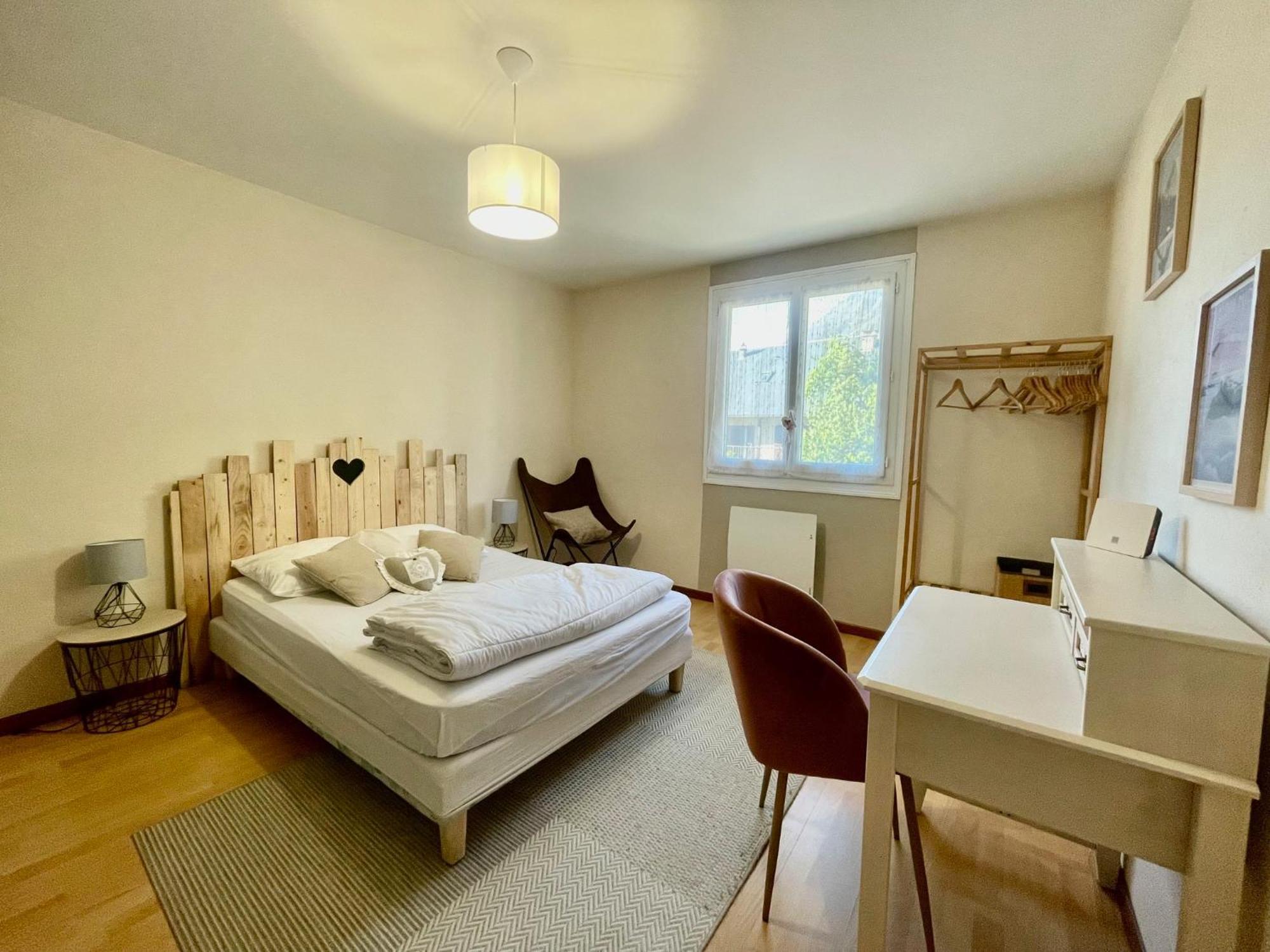 Bel Appartement Dans Residence Cheminee /Jardin 뤼생소베르 외부 사진